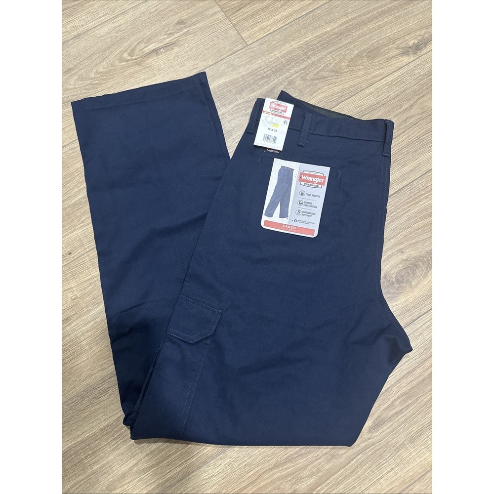 Men's Wrangler Workwear Relaxed Fit Cargo Pant, Blue Size‎ 36 X 34 NWT